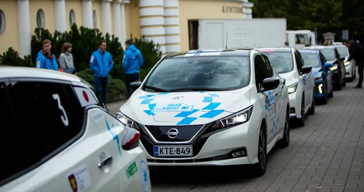 Nissan Leaf: sei esemplari alla &quot;Electric Marathon&quot; fra Tallinn e Monte Carlo