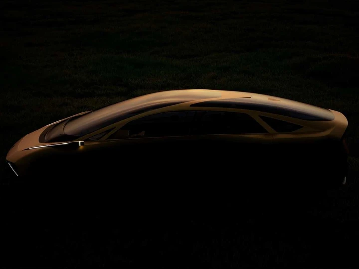 Kia svela con un teaser la prossima berlina elettrica dal design sportivo