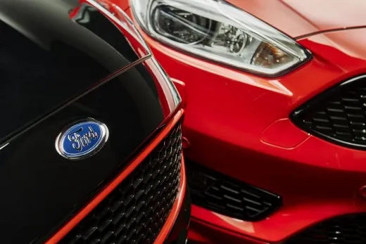 Ford Focus Black &amp; Red: le nuove edizioni speciali