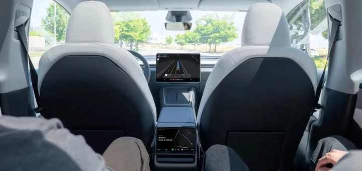 La frenata di Tesla: perché la flotta di robotaxi è sempre più ridotta
