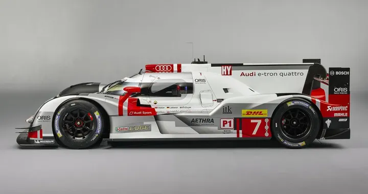 Audi R18 e-tron quattro 2015 - foto