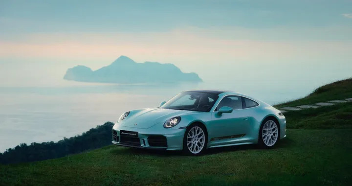 911 Carrera T “Formosa”: omaggio di Porsche alle bellezze di Taiwan