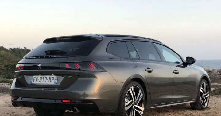 Nuova Peugeot 508 SW arriva in Italia | Noleggio a partire da 389 euro al mese