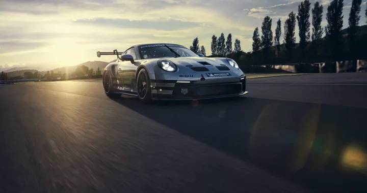 Porsche: il 16 febbraio debutterà una nuova 911 GT