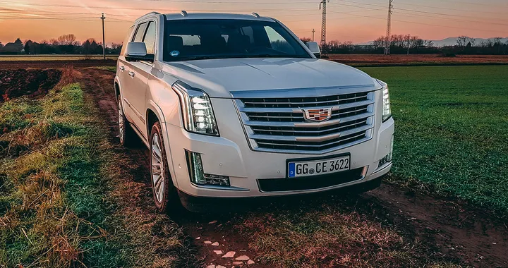 Cadillac Escalade: ho provato il lusso del V8 americano e...
