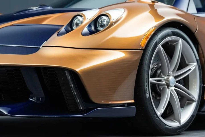 Pagani Huayra 70 Derecho, l’arte su quattro ruote si esprime a 864 CV
