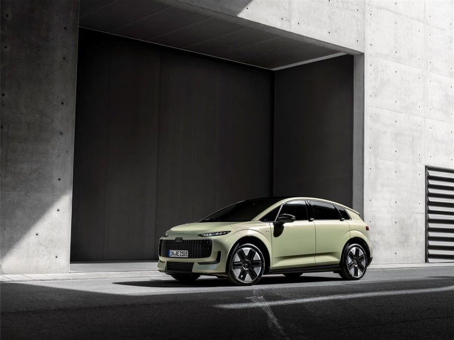 Anteprima: Audi A2, ora è 100% elettrica e per l’Italia costa a partire da 38.350 euro