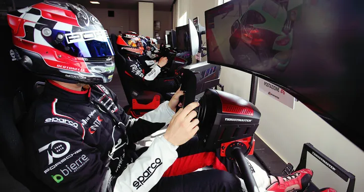 Porsche e-Carrera Cup Italia: il vincitore guiderà una 911 GT3 Cup