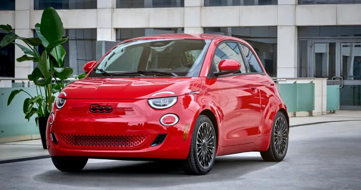 Fiat 500 elettrica sbarca (nuovamente) negli Stati Uniti