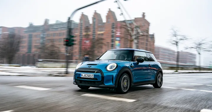MINI, la John Cooper Works elettrica dovrebbe arrivare entro l'inizio del 2022