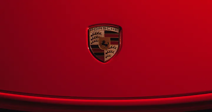 Porsche K1, il nuovo SUV elettrico a 7 posti arriverà nel 2027