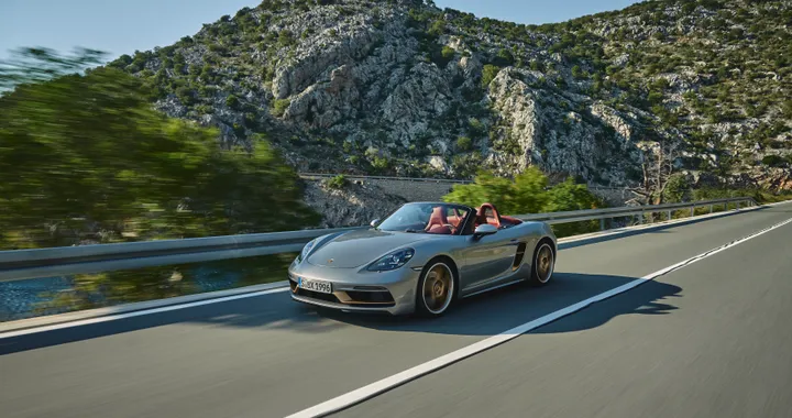 Porsche Boxster, in arrivo un concept della versione elettrica