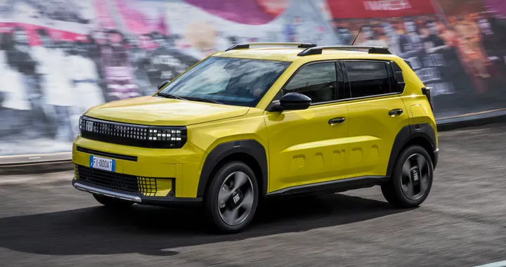 FIAT Grande Panda, in Belgio si vende già la versione ibrida. Ecco quanto costa
