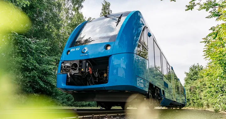 Presto in servizio in Germania il primo treno passeggeri a idrogeno