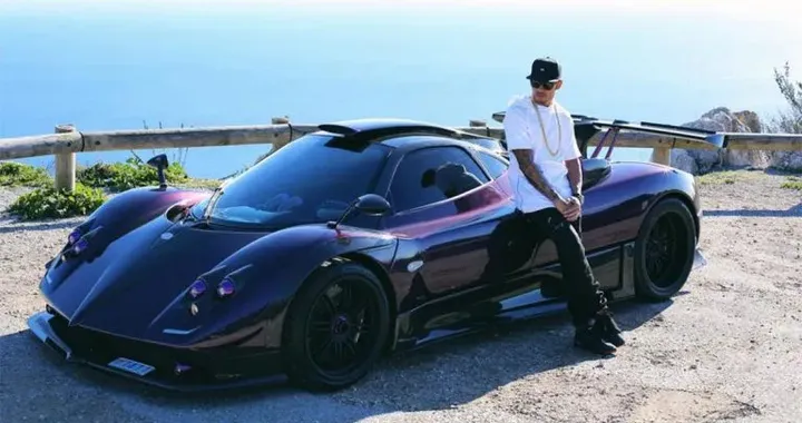 Lewis Hamilton, è tempo di addii. Per ora tocca alla sua Zonda