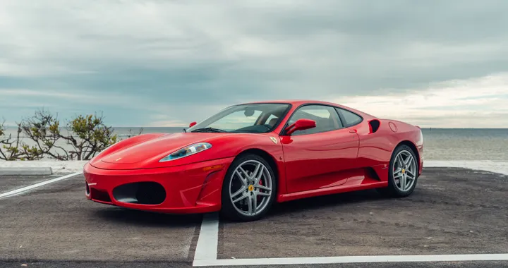All'asta la Ferrari F430 appartenuta a Donald Trump