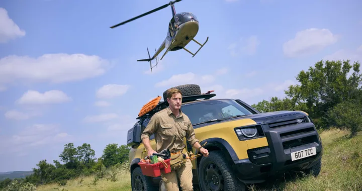 Land Rover pronta per l'avventura con la Defender 110 Trophy Edition e il concorso Defender Trophy