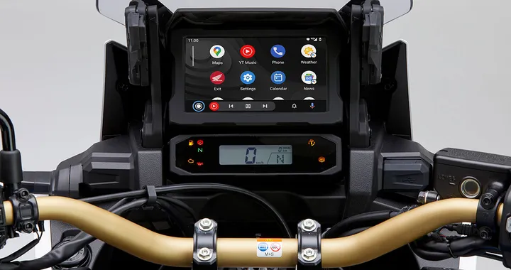 Honda CRF1100L Africa Twin ancora più connessa: arriva Android Auto