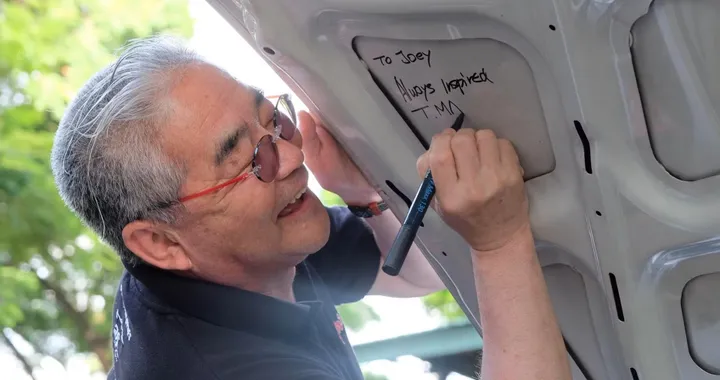 Tom Matano, addio al papà della Mazda MX-5