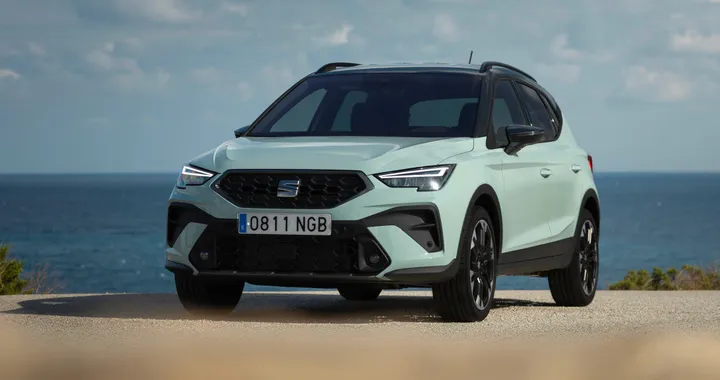 Nuova SEAT Arona 2026, allestimenti e prezzi del restyling: ecco quanto costa