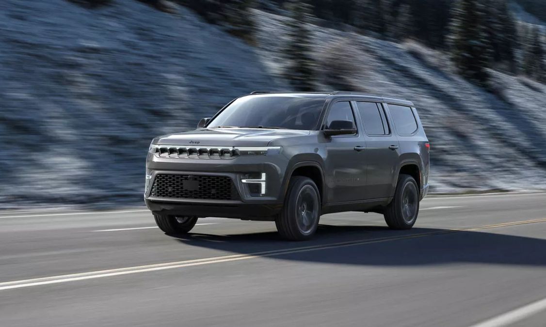 Nuova Jeep Grand Wagoneer, con il restyling nuovo look e motore range extender