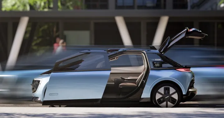 Rimac passa dalle supercar elettriche ai robotaxi: ecco Verne. Debutto nel 2026