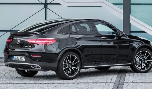 Mercedes-AMG GLC 43 4Matic Coupé, il nuovo SUV coupé sportivo