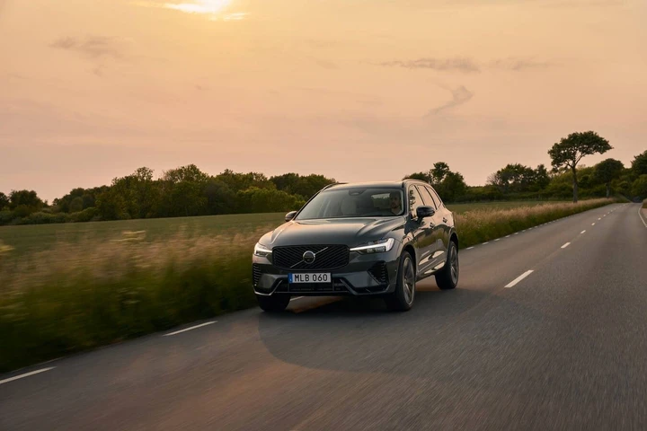 Volvo XC60: il SUV svedese supera la 240 ed è ora la più venduta di sempre