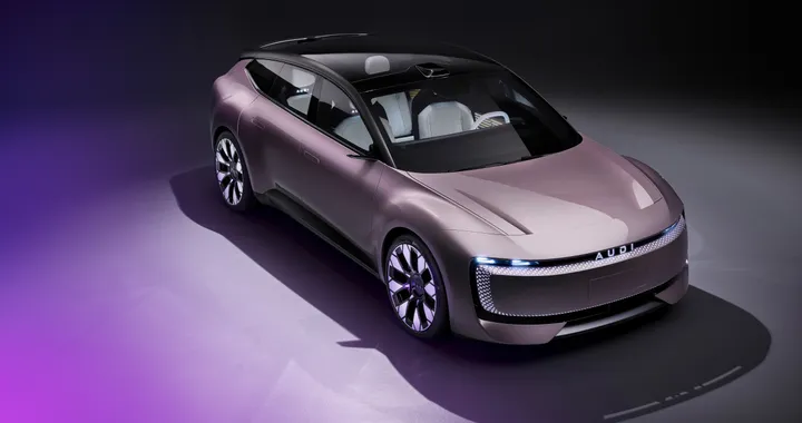 Audi presenta in Cina il nuovo marchio AUDI, senza i quattro anelli