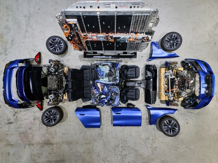 BMW Group e PreZero insieme per l’economia circolare nell’industria auto