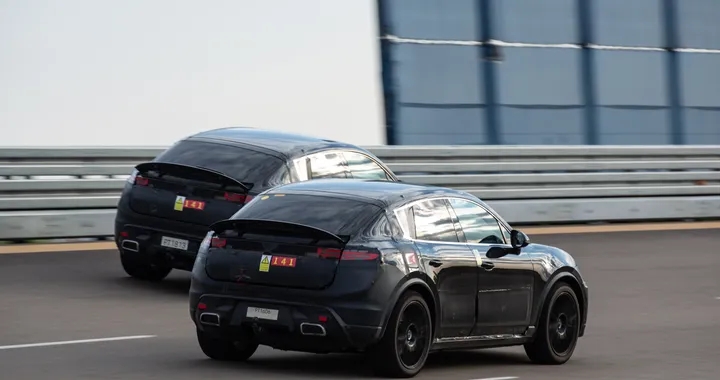 Porsche Macan elettrica sta arrivando, ultimi test prima del lancio