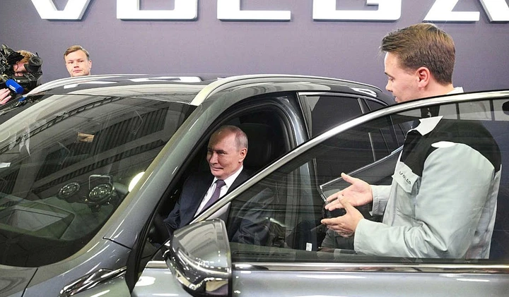 Putin guida la 