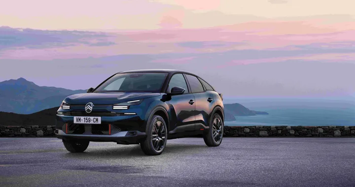 Citroen C4 Collection 2025: stile e comfort in salsa francese | Prezzi