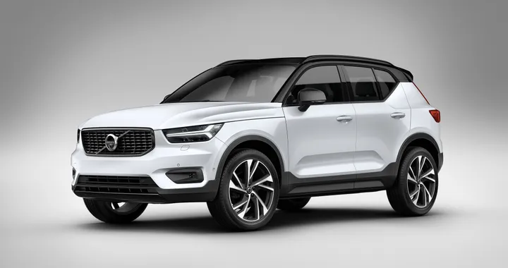 Volvo XC40 è Auto dell'Anno 2018