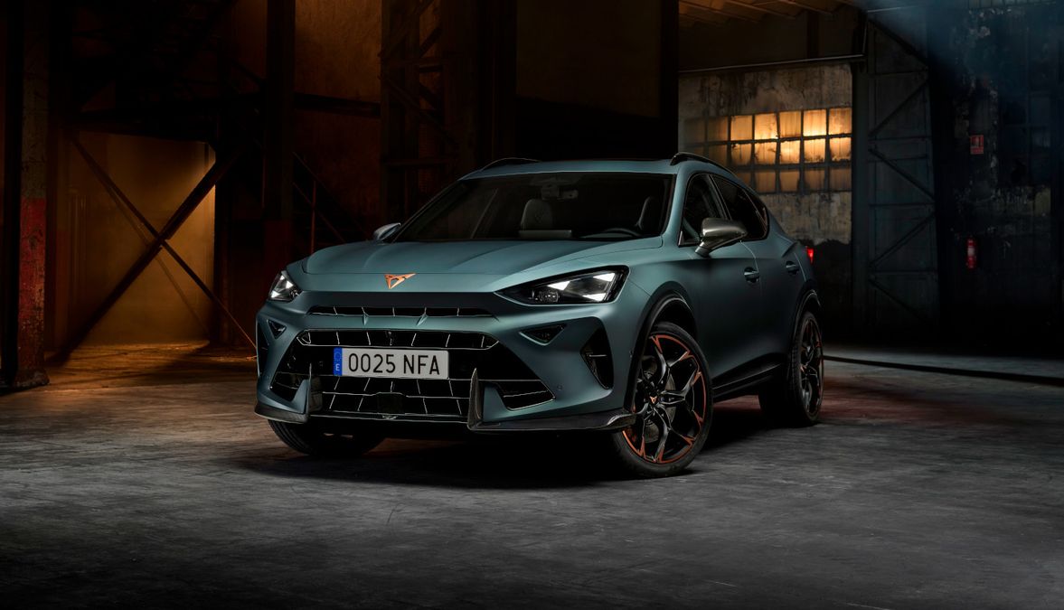 Nuova CUPRA Formentor VZ5, il 5 cilindri da 390 CV torna a ruggire su strada