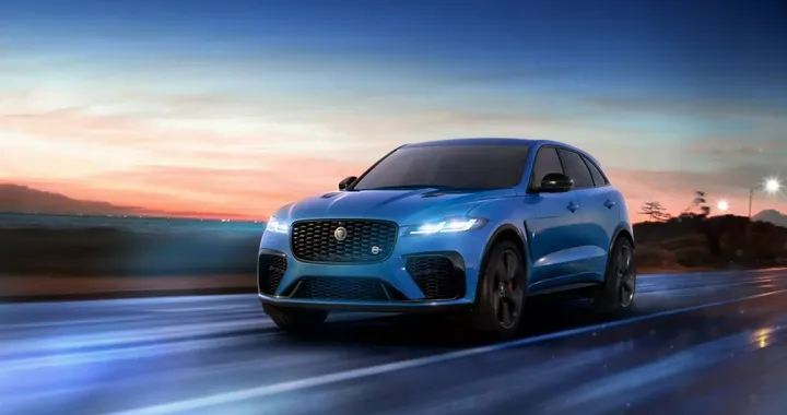 L’ultimo ruggito del V8: Jaguar chiude l’era a benzina con la F-Pace SVR 575 Ultimate