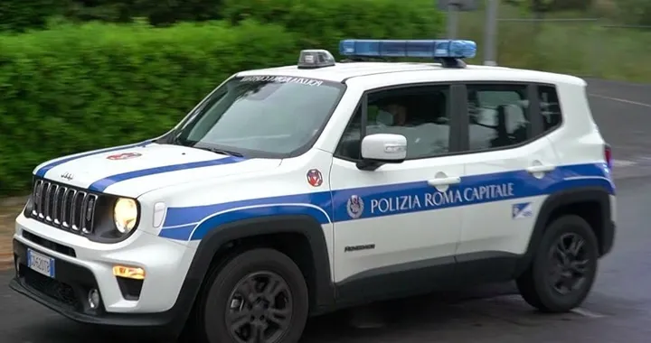 Jeep Renegade 4xe Plug-in: 40 esemplari per la Polizia Locale di Roma