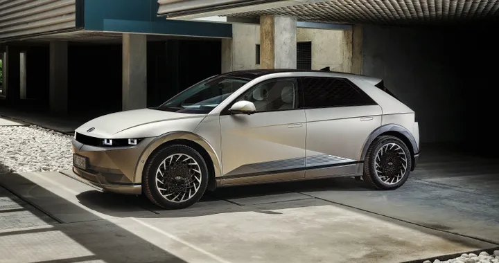 Hyundai IONIQ 5 N, il crossover sportivo si fa vedere ancora una volta su strada