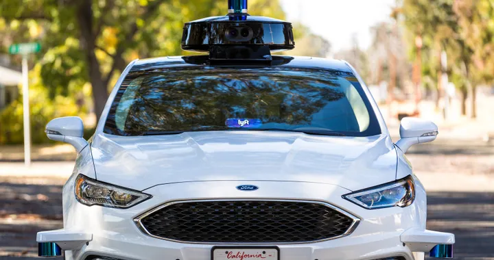 Toyota compra la divisione dedicata alla guida autonoma di Lyft