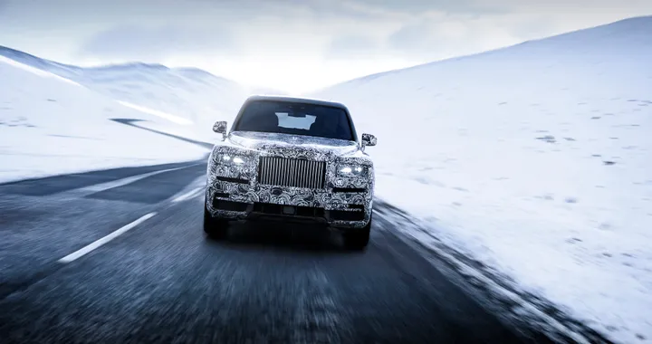 Rolls-Royce Cullinan: confermato il nome del primo SUV | TEASER