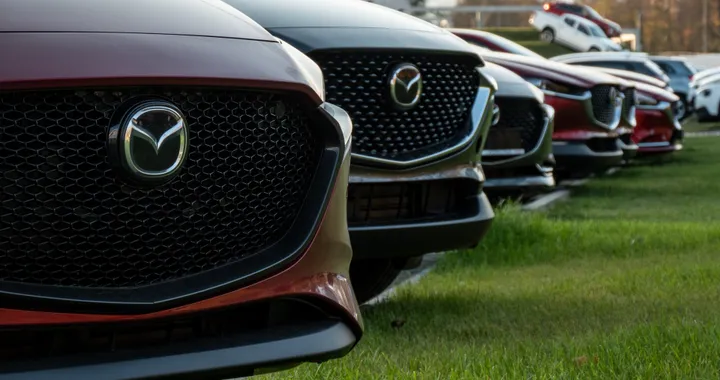 Mazda CX-80, ecco le foto spia del nuovo SUV. Debutto entro la fine del 2023