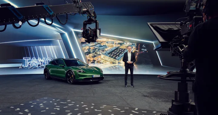 Porsche come Tesla e punta ad una sua rete di ricarica rapida