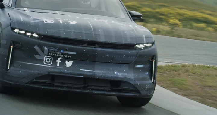Lucid Gravity, il SUV elettrico debutterà al Salone di Los Angeles
