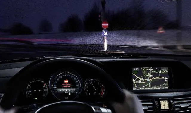 Mercedes introdurrà un sistema per "riportarci sulla retta via"
