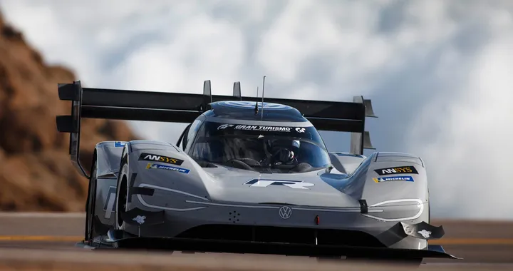 Volkswagen I.D. R Pikes Peak e il record elettrico al Nurburgring | RUMOR