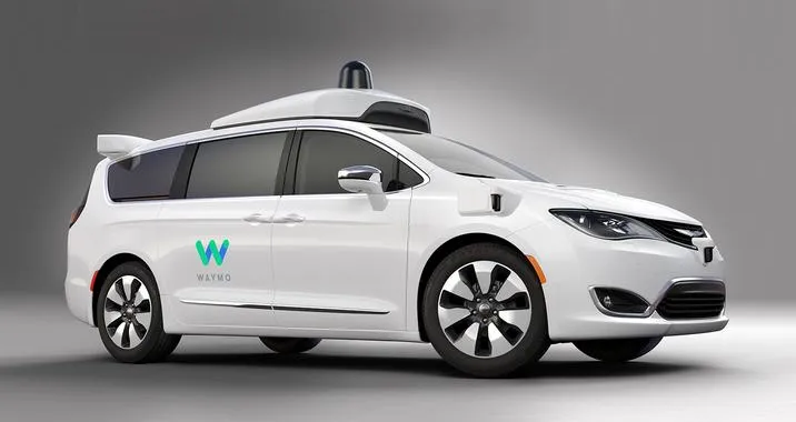 Guida autonoma: migliaia di nuove Chrysler per Google