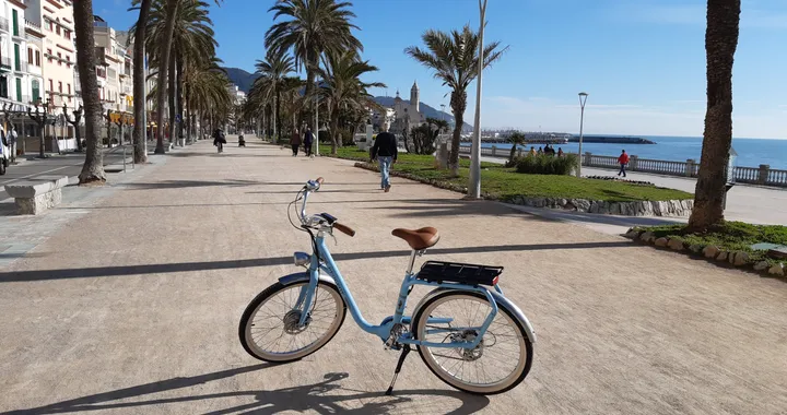Peugeot Legend eLC01, nuova bici elettrica per la città con ruote da 26 pollici