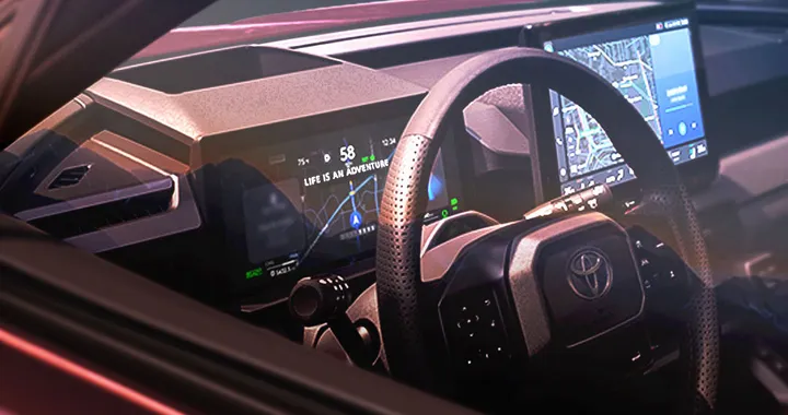 Nuova Toyota RAV4, le prime immagini ufficiali. Il nuovo SUV sta arrivando
