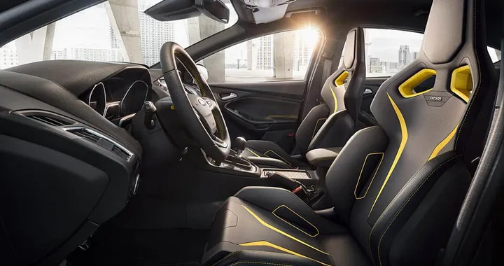 Recaro Automotive dichiara fallimento: futuro incerto per 215 dipendenti