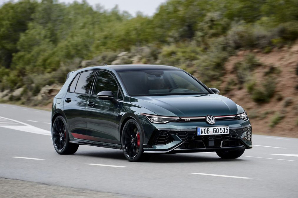 Volkswagen Golf GTI Edition 50: 325 CV per la GTI più potente e divertente di sempre